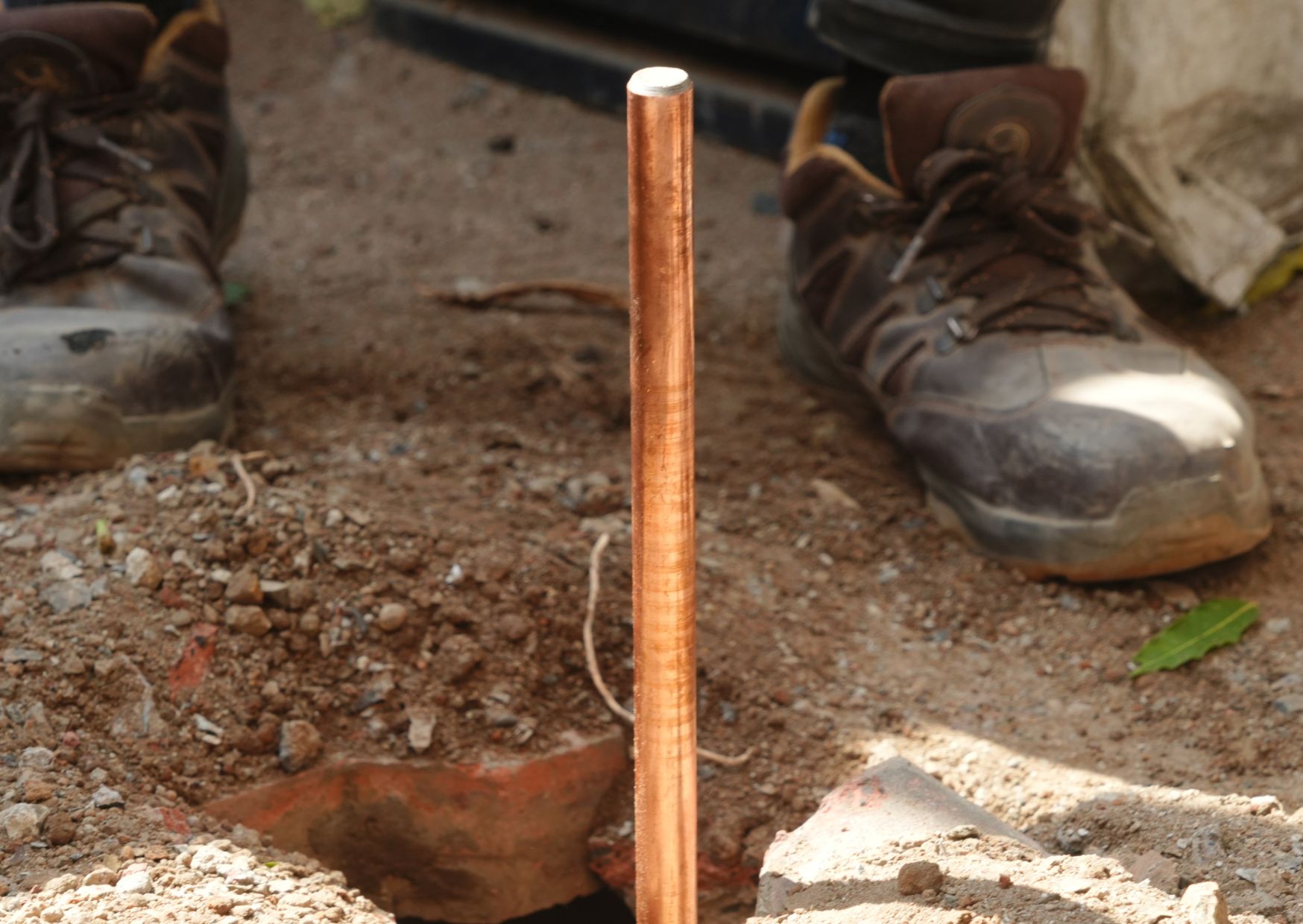 copper-bonded-earth-rods-threaded-3.jpg